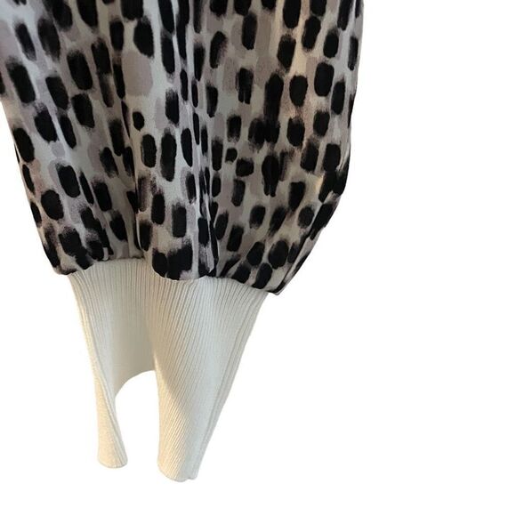 Zac & Rachel - Picture 4 of 5